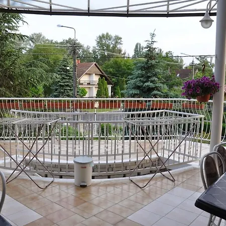 A&d Apartman Haz Lägenhet
